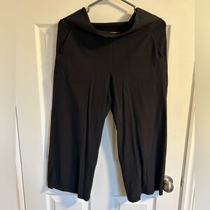LULULEMON cropped Wide Leg Align